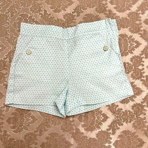 Girls shorts, size 6, good condition.